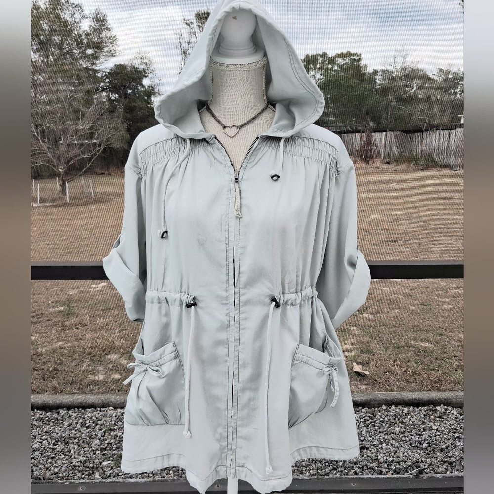 Free People Lightweight 3/4 Roll Tab Sleeve Full Zip Hooded Jacket Sage Green XS